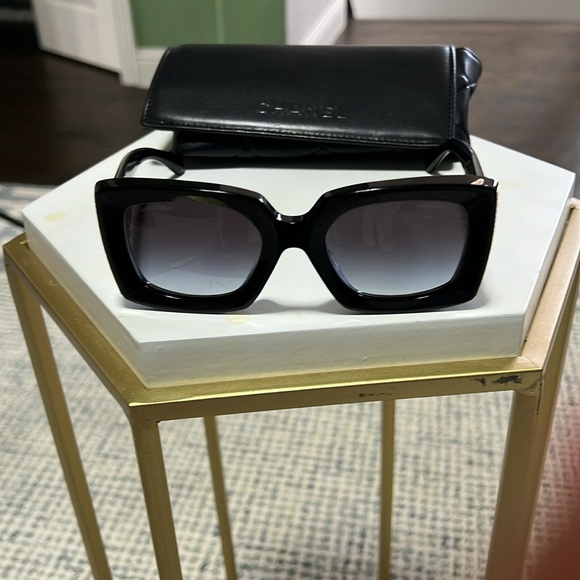 Chanel sunglasses main image 7